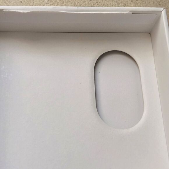 Empty Retail Box Apple A3082 iPhone 16 Plus + Pink 128GB Demo Sticker Excellent - Picture 7 of 8